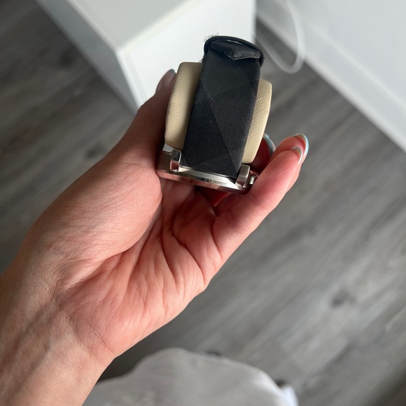 100% authentic men’s Burberry watch - Picture 5 of 5